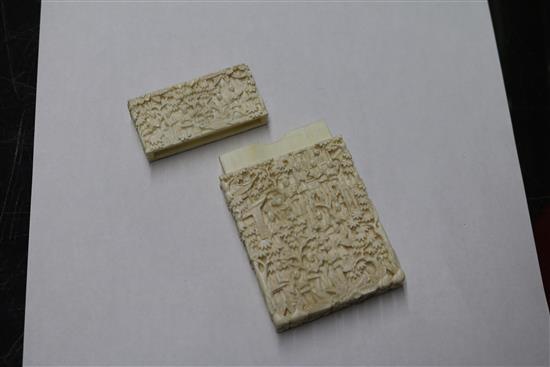 A 19th century Chinese export ivory card case